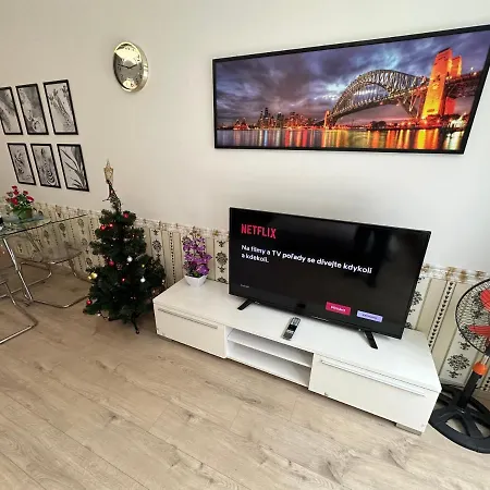 O2 Arena - Alex Apartament